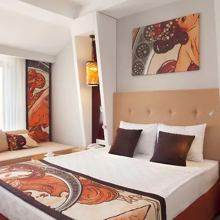 Orange Palace 5* סייד