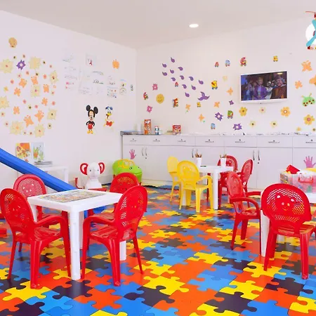 מלון Orange Palace סייד