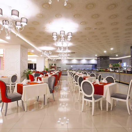 מלון Orange Palace 5*