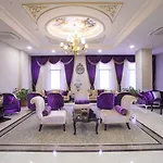 Hotel Orange Palace