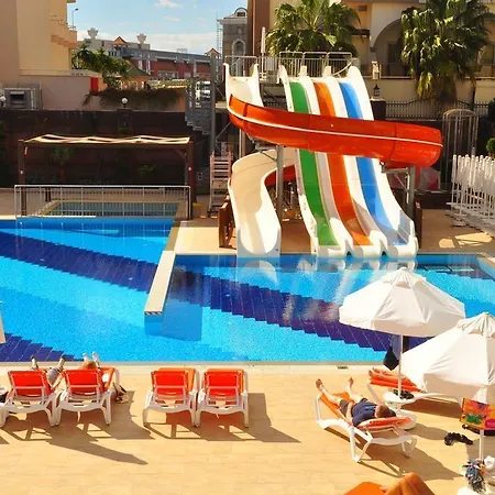 Hotel Orange Palace 5*