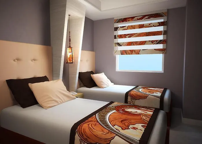 Orange Palace Hotel 5*