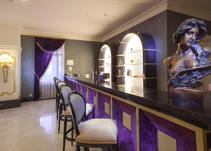 Orange Palace 5* シダ